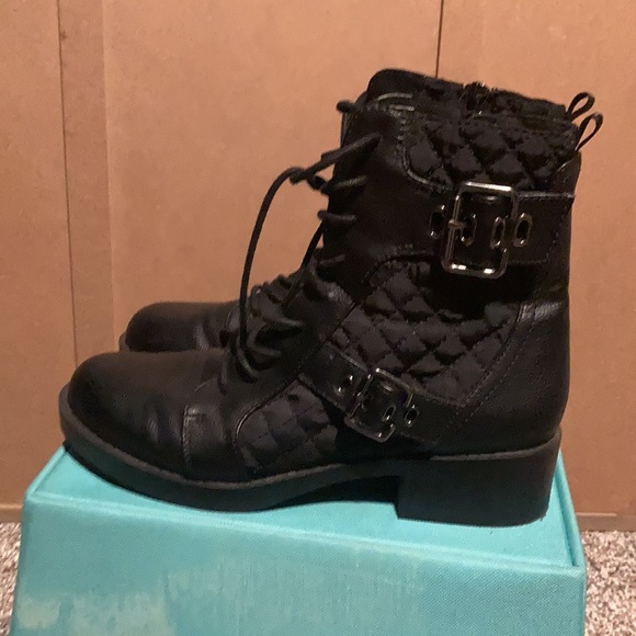 Women’s RocketDog Combat Boots Size 8.5 - Picture 2 of 6